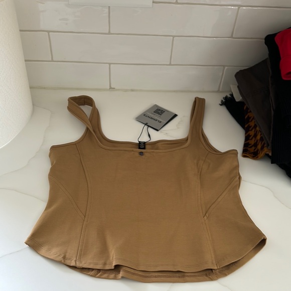 Tan Women's Top - Picture 5 of 6